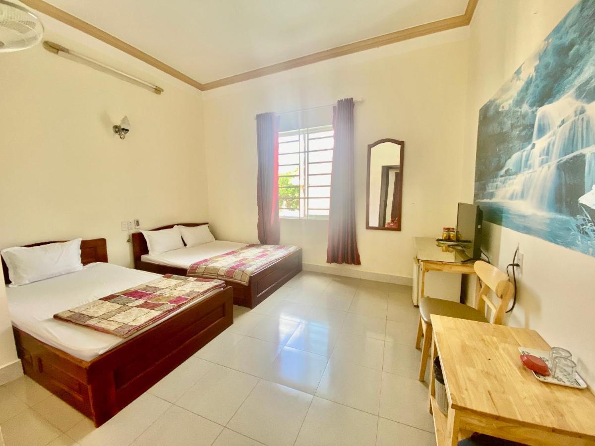 Hotel Khach San Ban Me Xanh Buôn Ma Thuột Zewnętrze zdjęcie