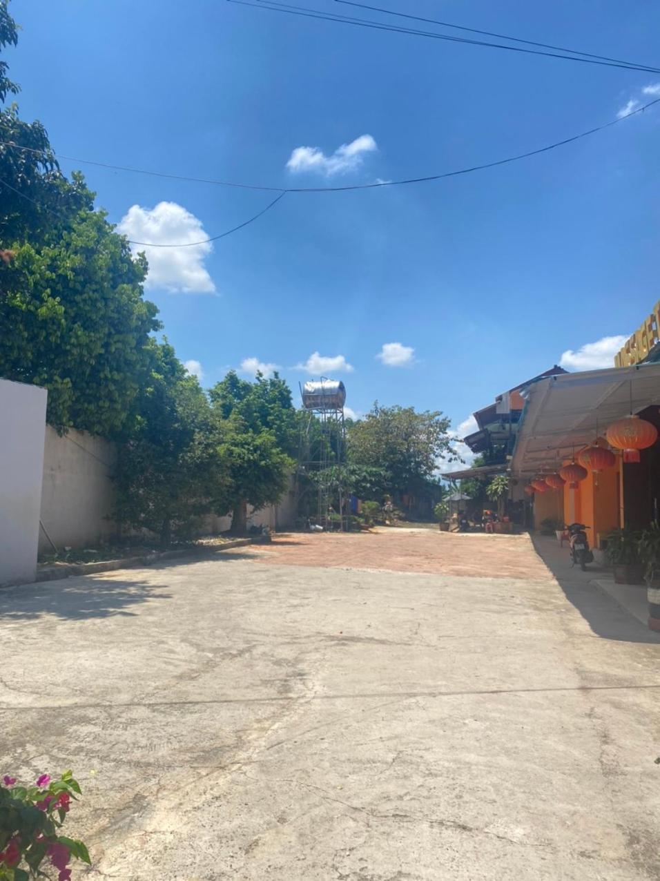 Hotel Khach San Ban Me Xanh Buôn Ma Thuột Zewnętrze zdjęcie