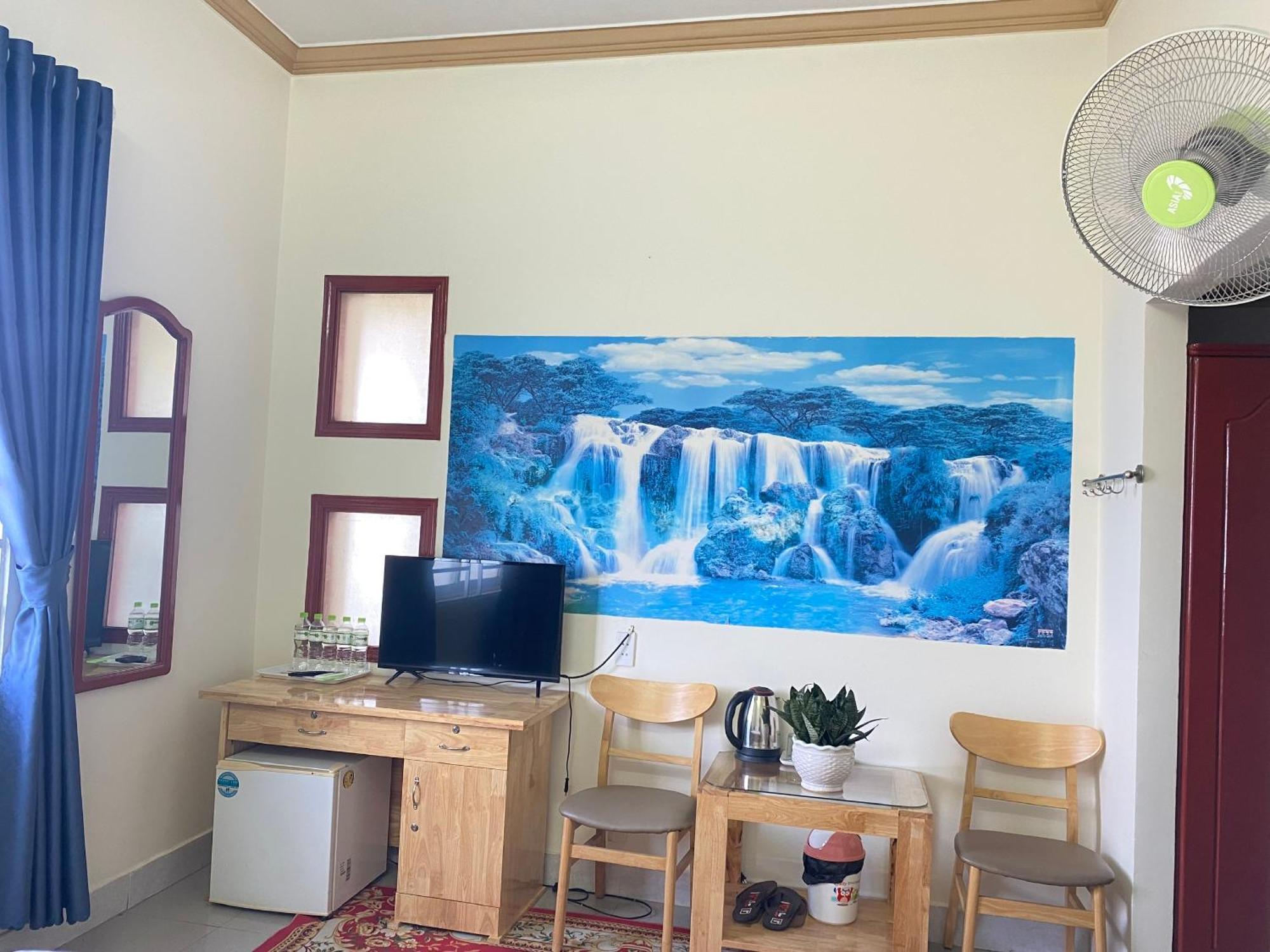 Hotel Khach San Ban Me Xanh Buôn Ma Thuột Zewnętrze zdjęcie