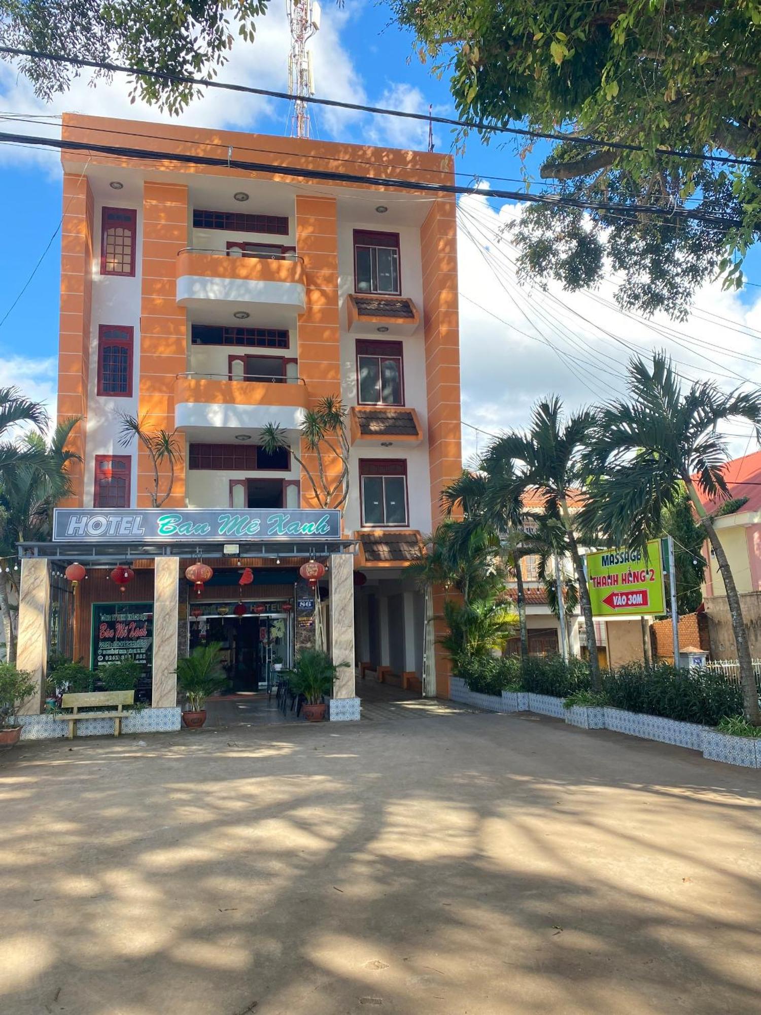 Hotel Khach San Ban Me Xanh Buôn Ma Thuột Zewnętrze zdjęcie